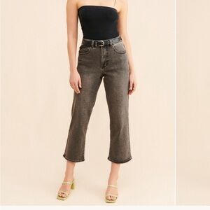 Universal Standard Curvy Fit Straight Jeans